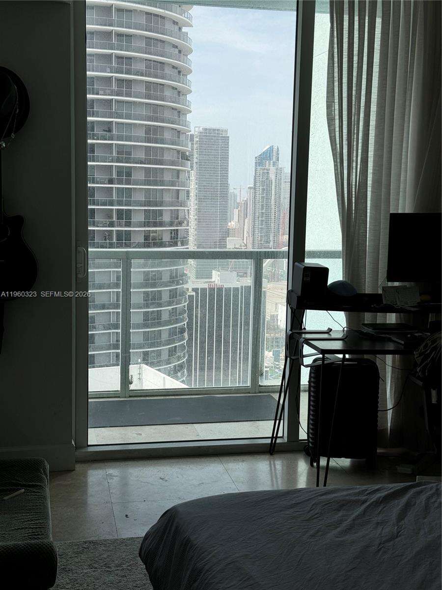 Quantum on the bay Unit #4307 | Picture 5