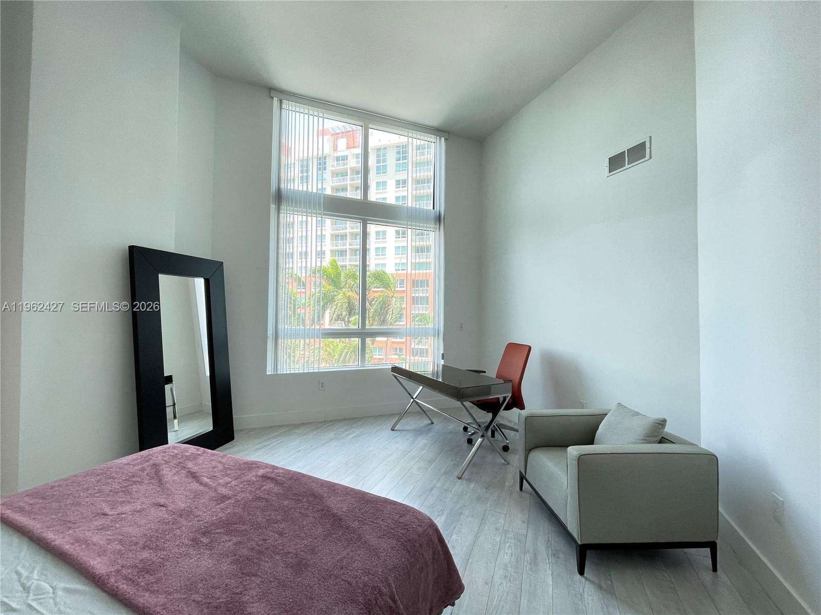 Quantum on the bay Unit #709 | Picture 11