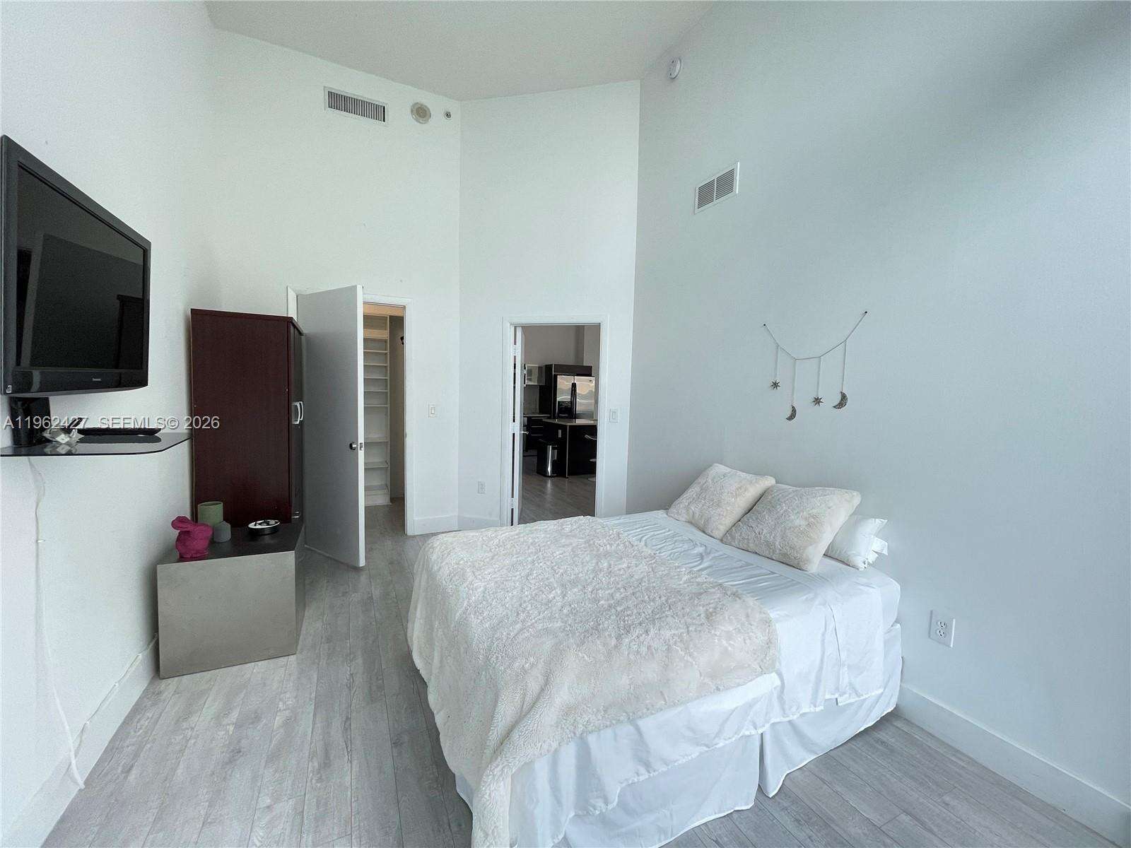 Quantum on the bay Unit #709 | Picture 16