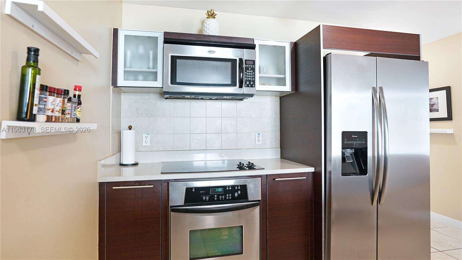 Quantum on the bay Unit #1708 | Picture 11