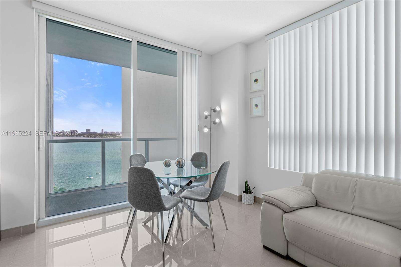 Quantum on the bay Unit #1505 | Picture 6