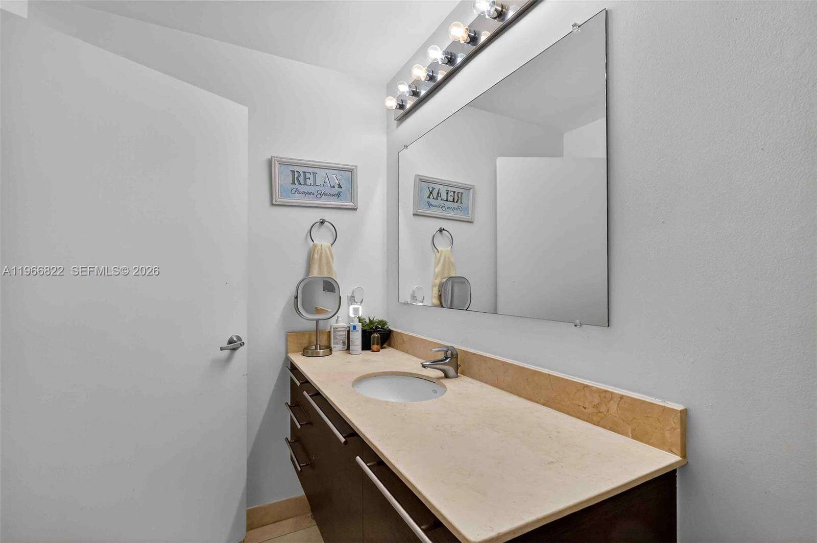 Quantum on the bay Unit #4508 | Picture 16