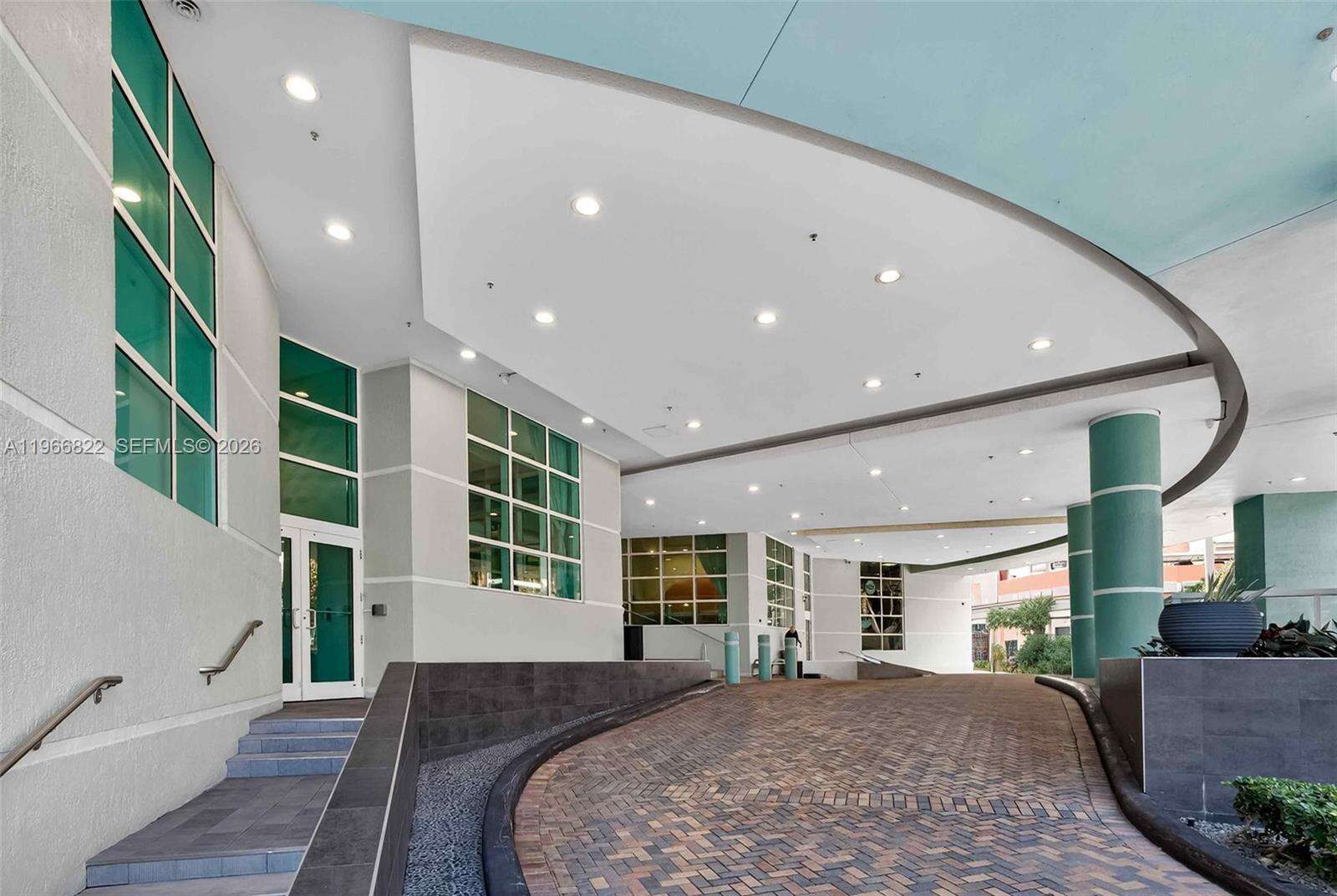 Quantum on the bay Unit #4508 | Picture 19