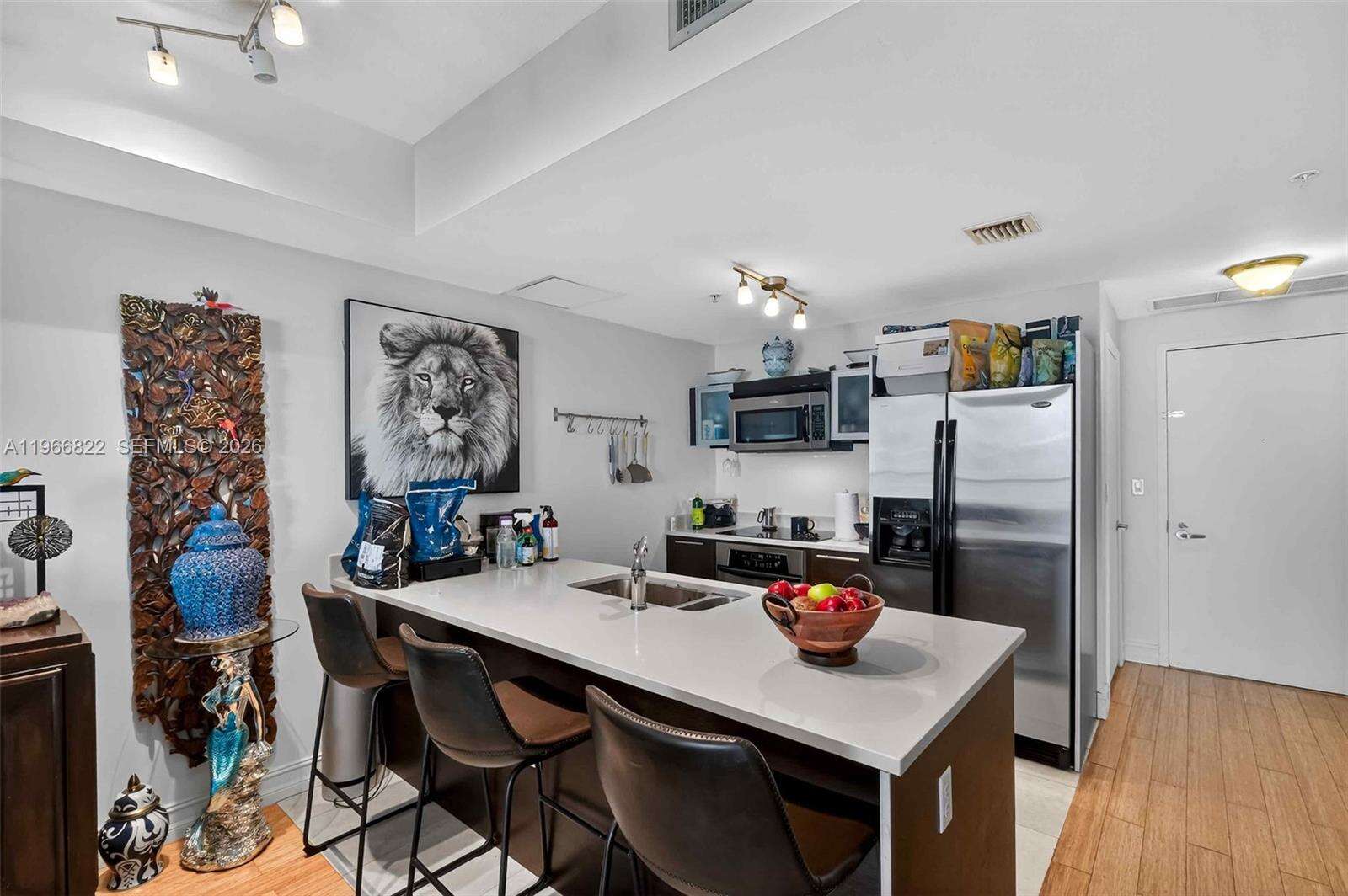 Quantum on the bay Unit #4508 | Picture 8