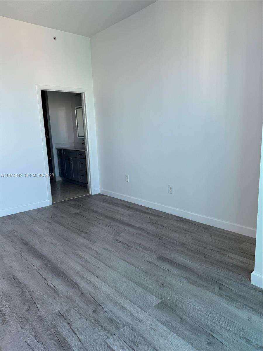 Quantum on the bay Unit #4112 | Picture 26