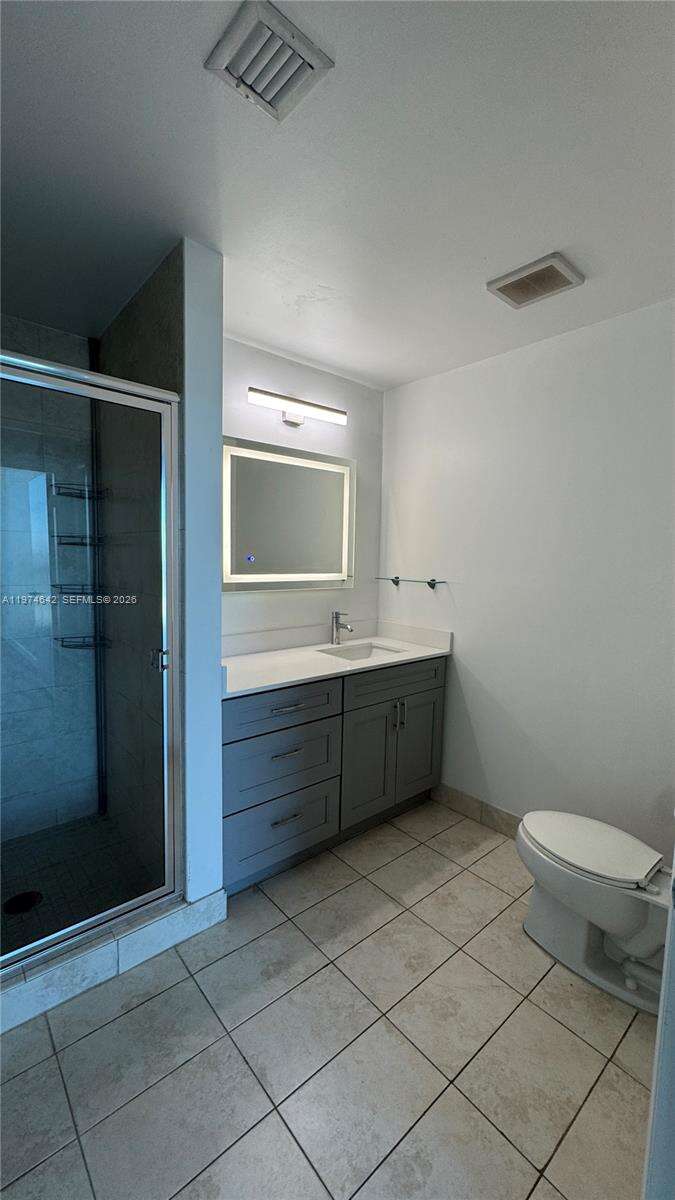 Quantum on the bay Unit #4112 | Picture 34