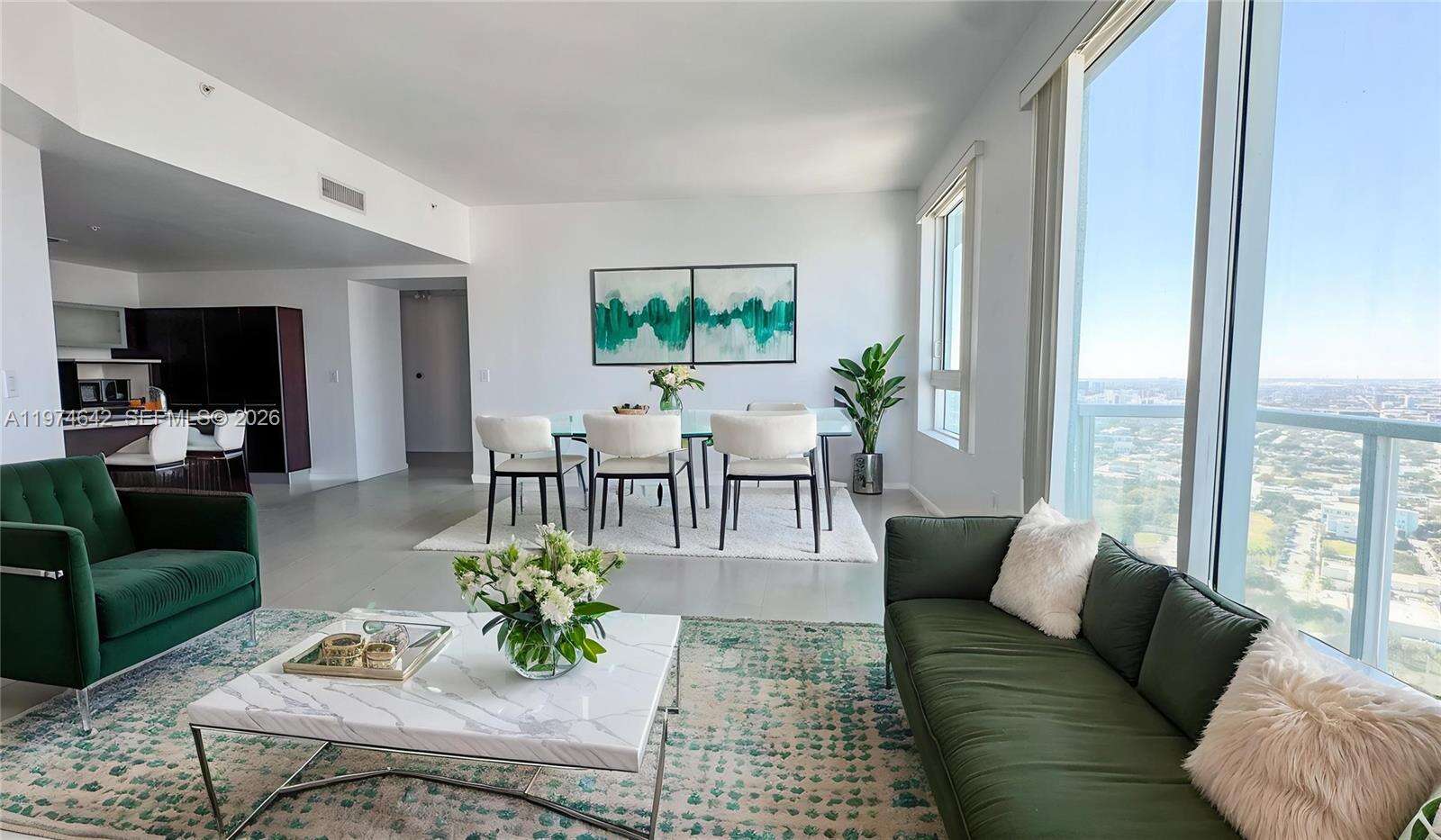 Quantum on the bay Unit #4112 | Picture 5