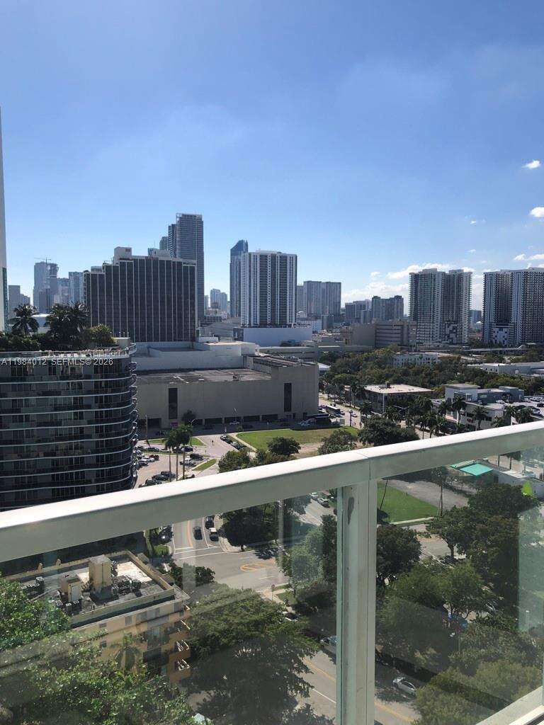 Quantum on the bay Unit #1619 | Picture 13