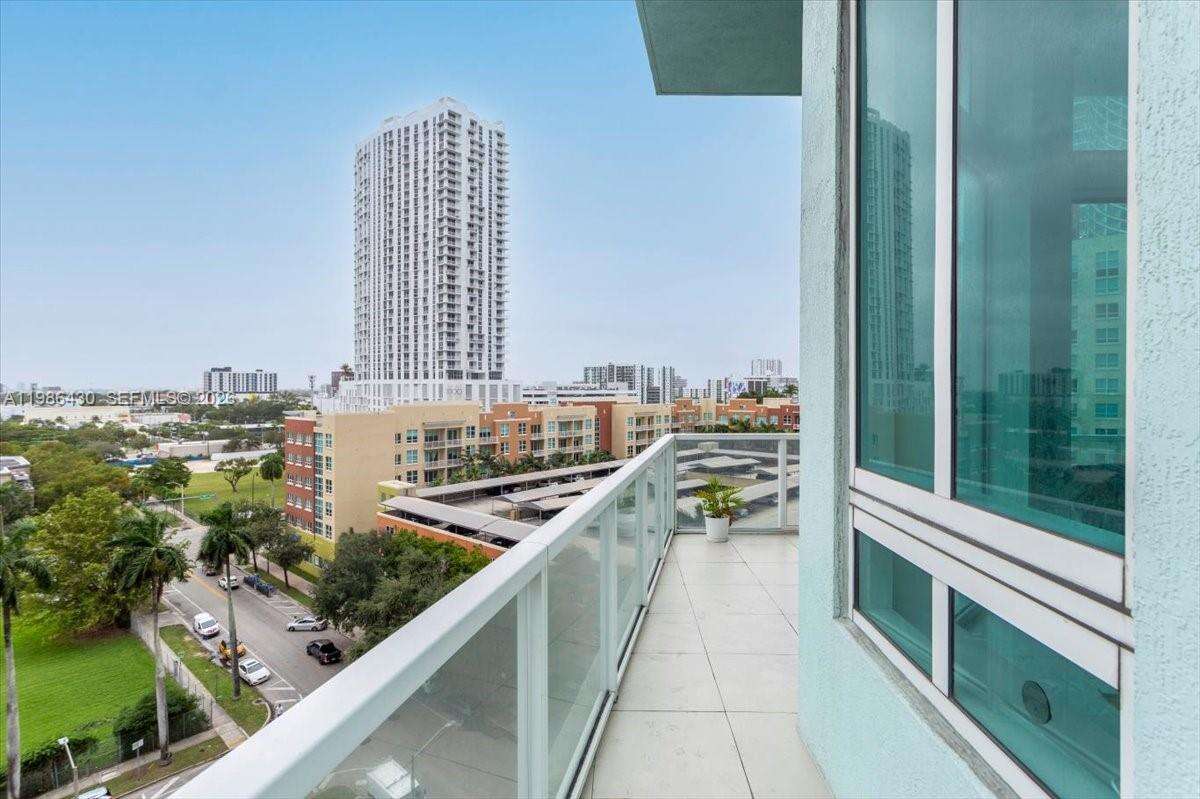 Quantum on the bay Unit #1016 | Picture 27