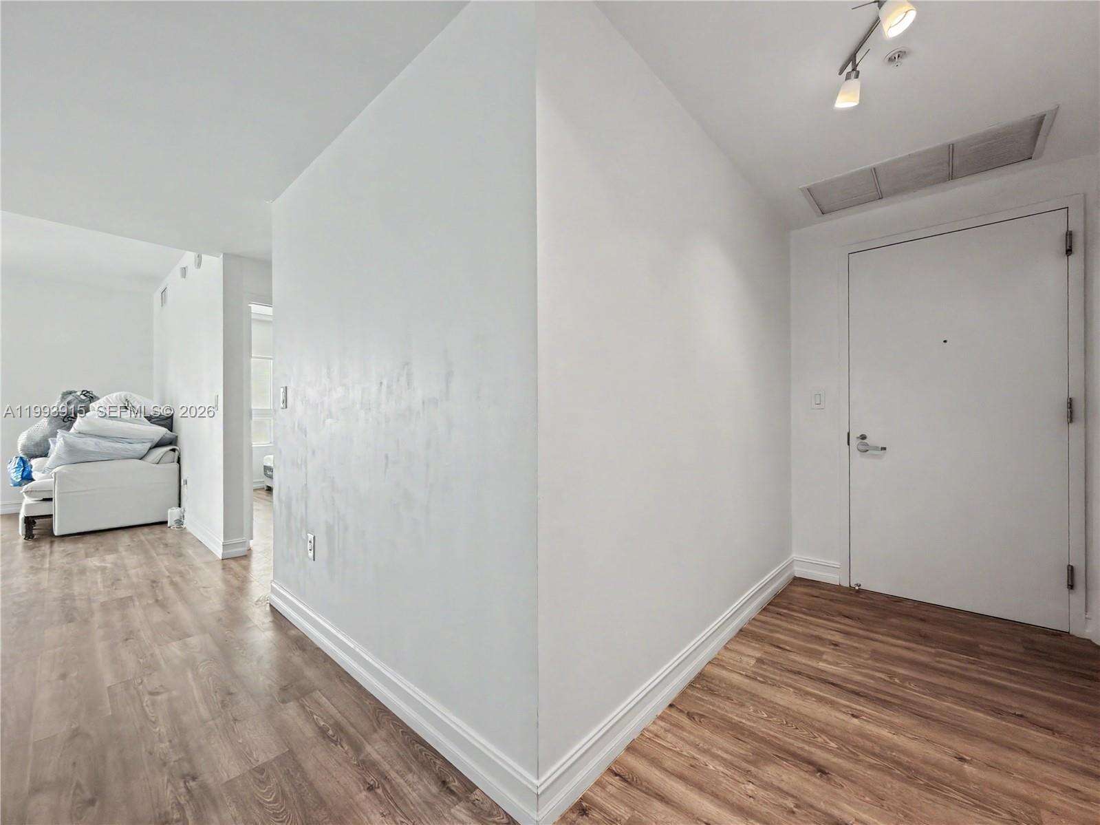 Quantum on the bay Unit #3811 | Picture 12