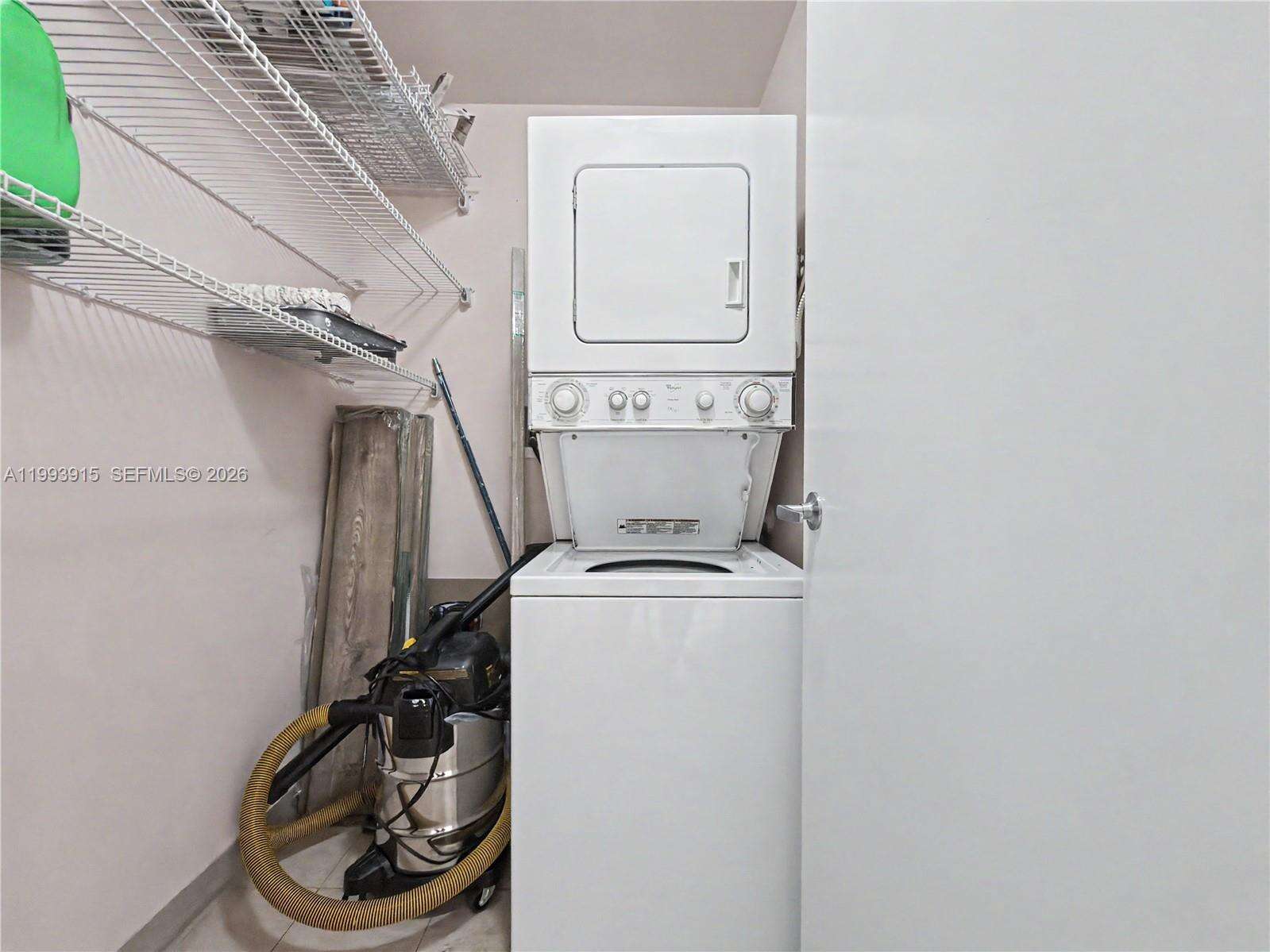 Quantum on the bay Unit #3811 | Picture 19