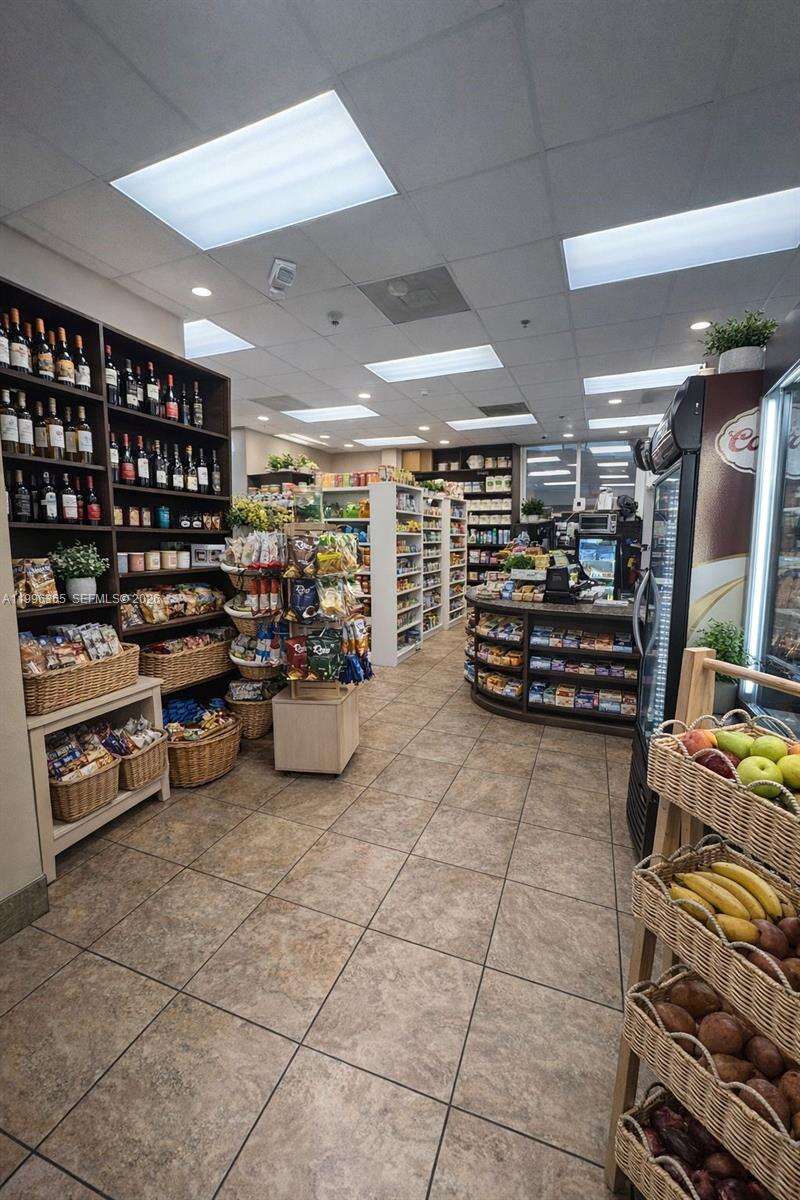 Quantum on the bay Unit #910 | Picture 14