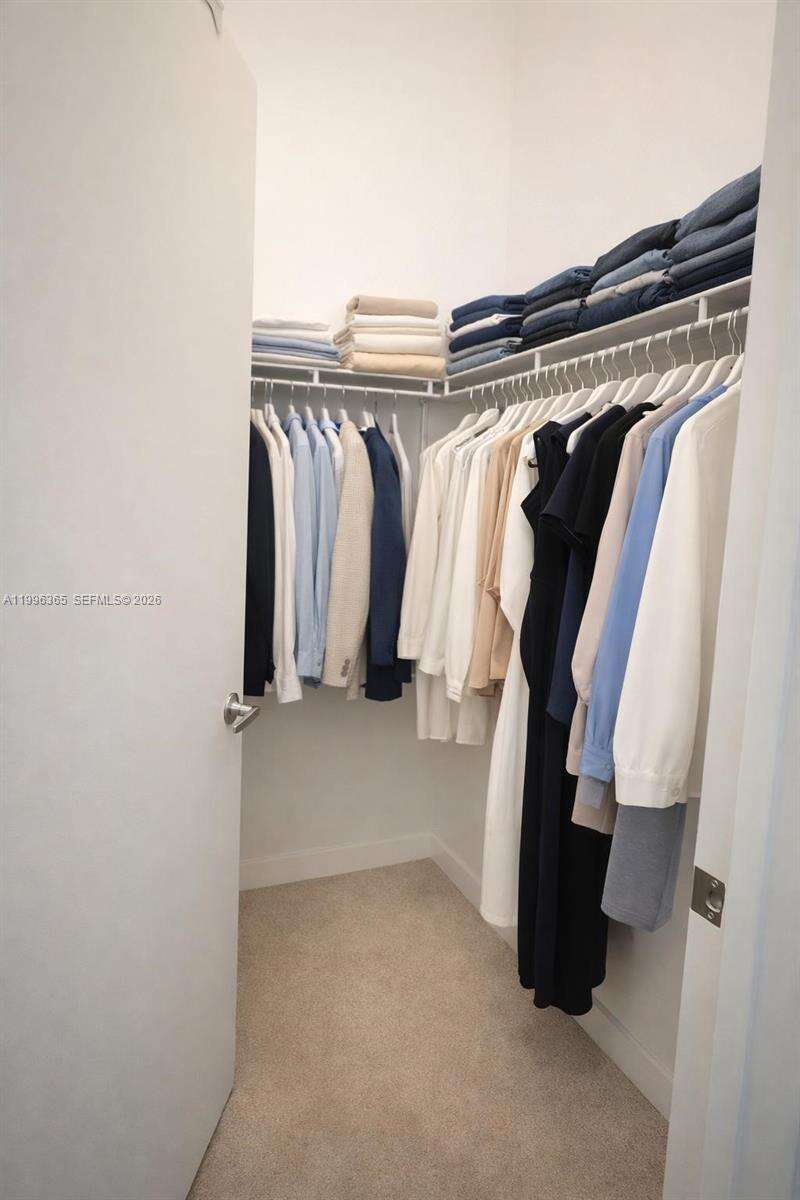 Quantum on the bay Unit #910 | Picture 6