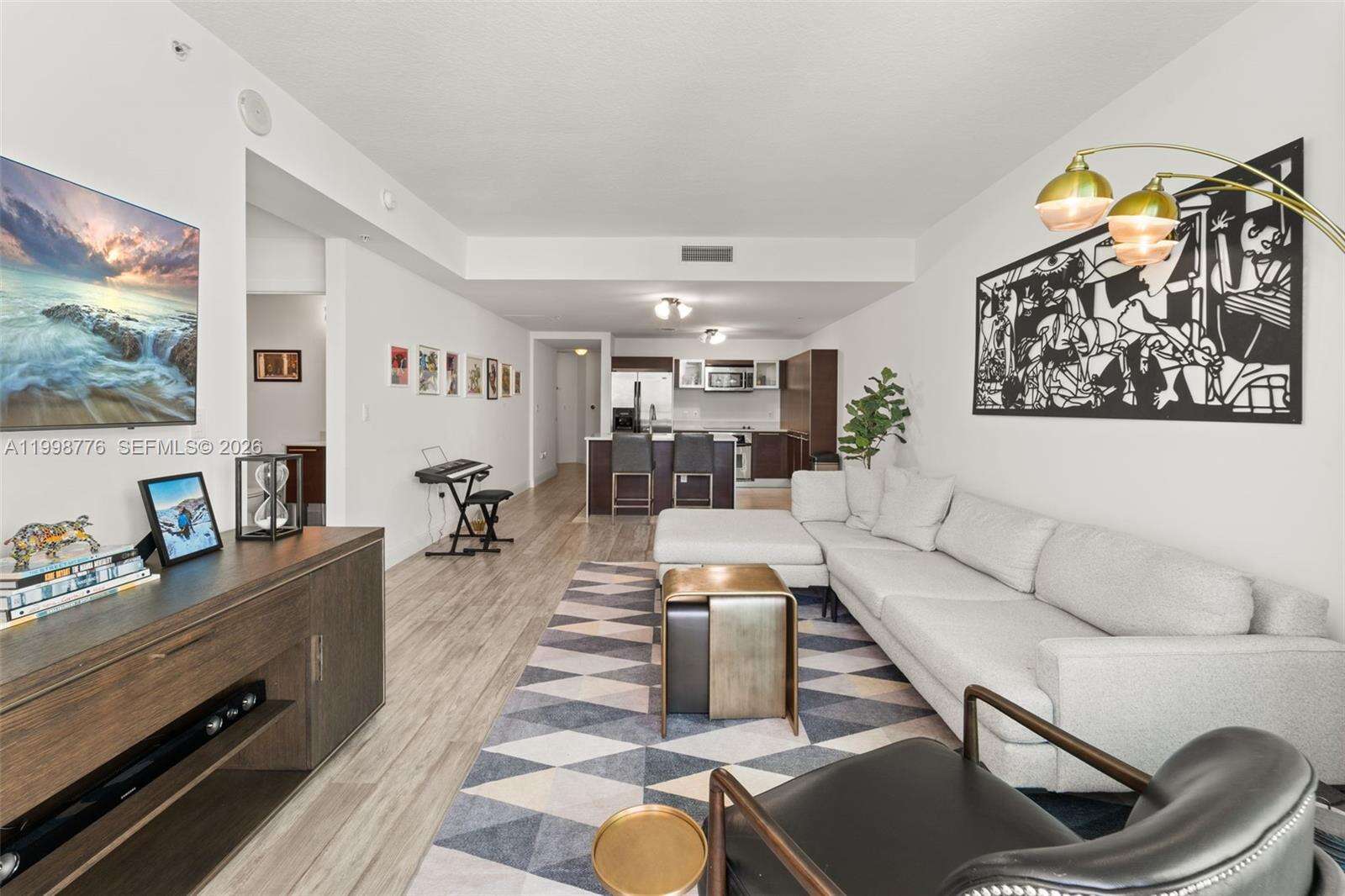 Quantum on the bay Unit #2106 | Picture 4