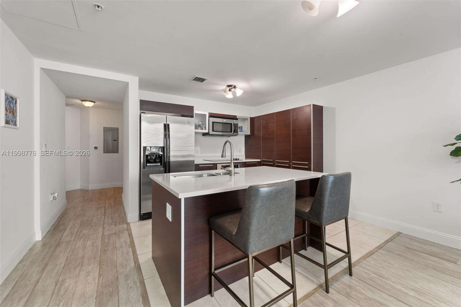 Quantum on the bay Unit #2106 | Picture 5