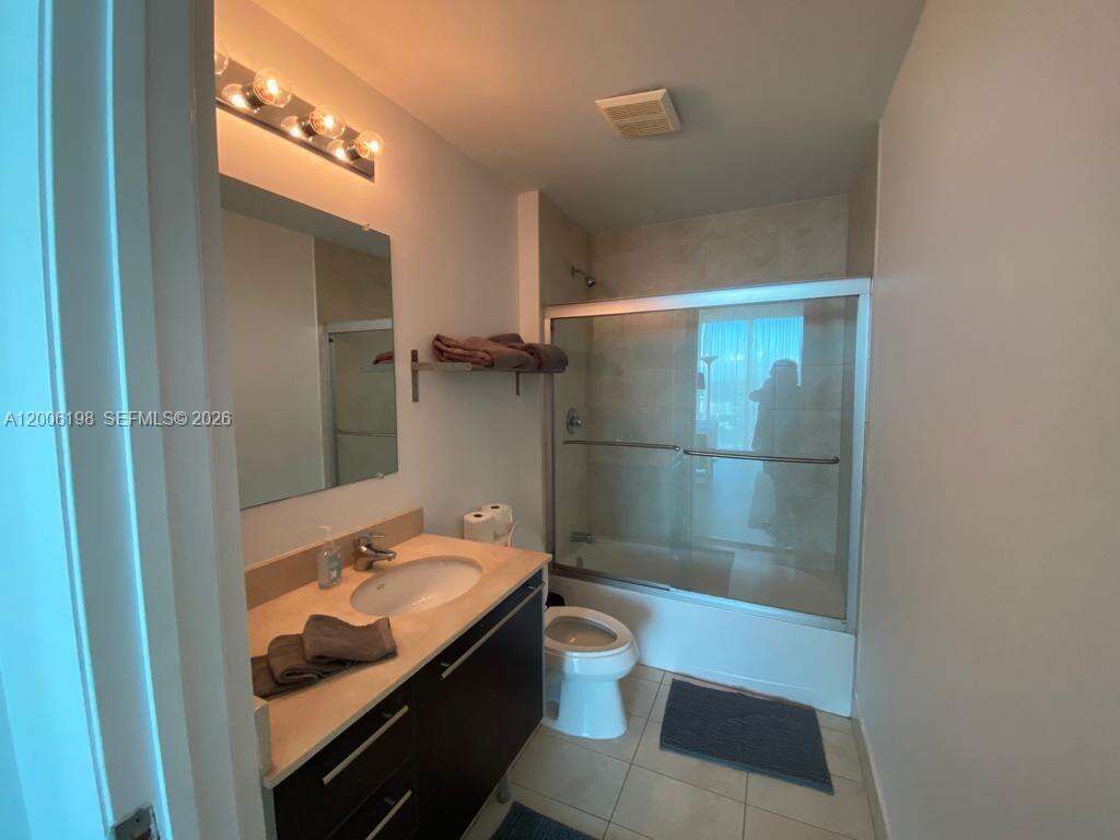 Quantum on the bay Unit #2314 | Picture 6