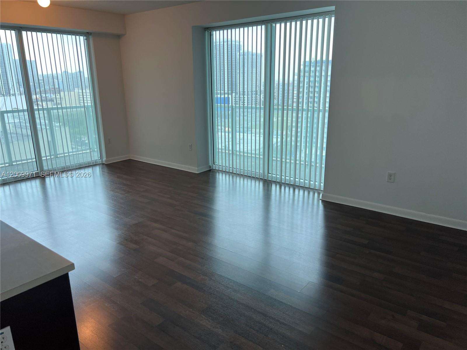 Quantum on the bay Unit #1911 | Picture 3