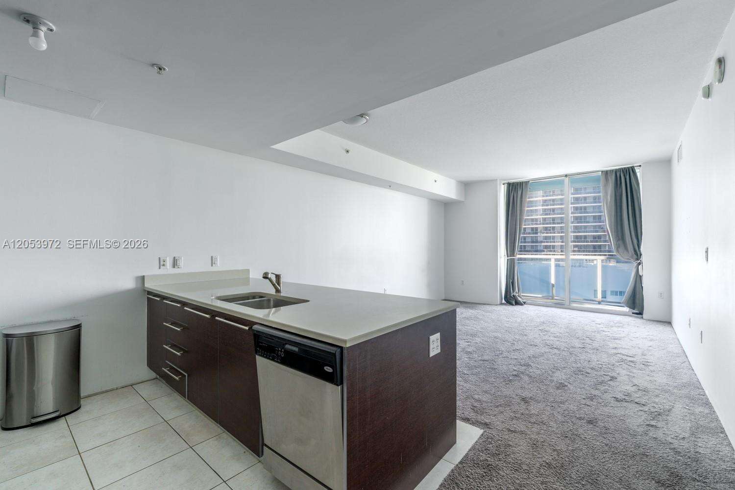 Quantum on the bay Unit #3809 | Picture 4