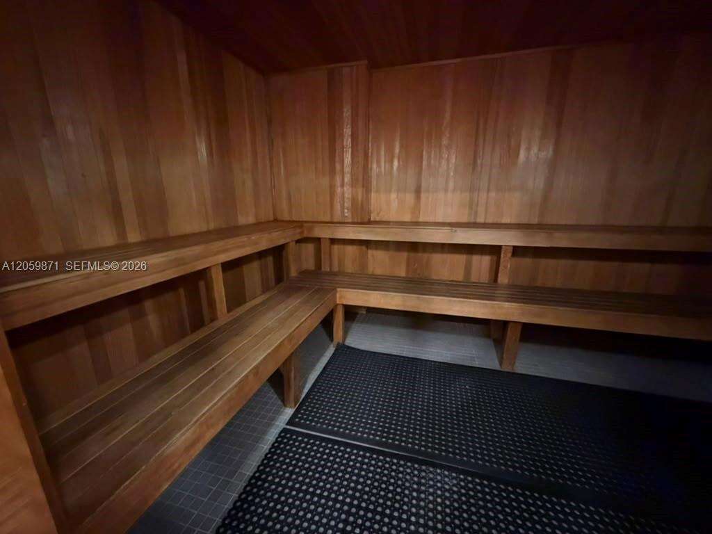 Quantum on the bay Unit #1608 | Picture 28