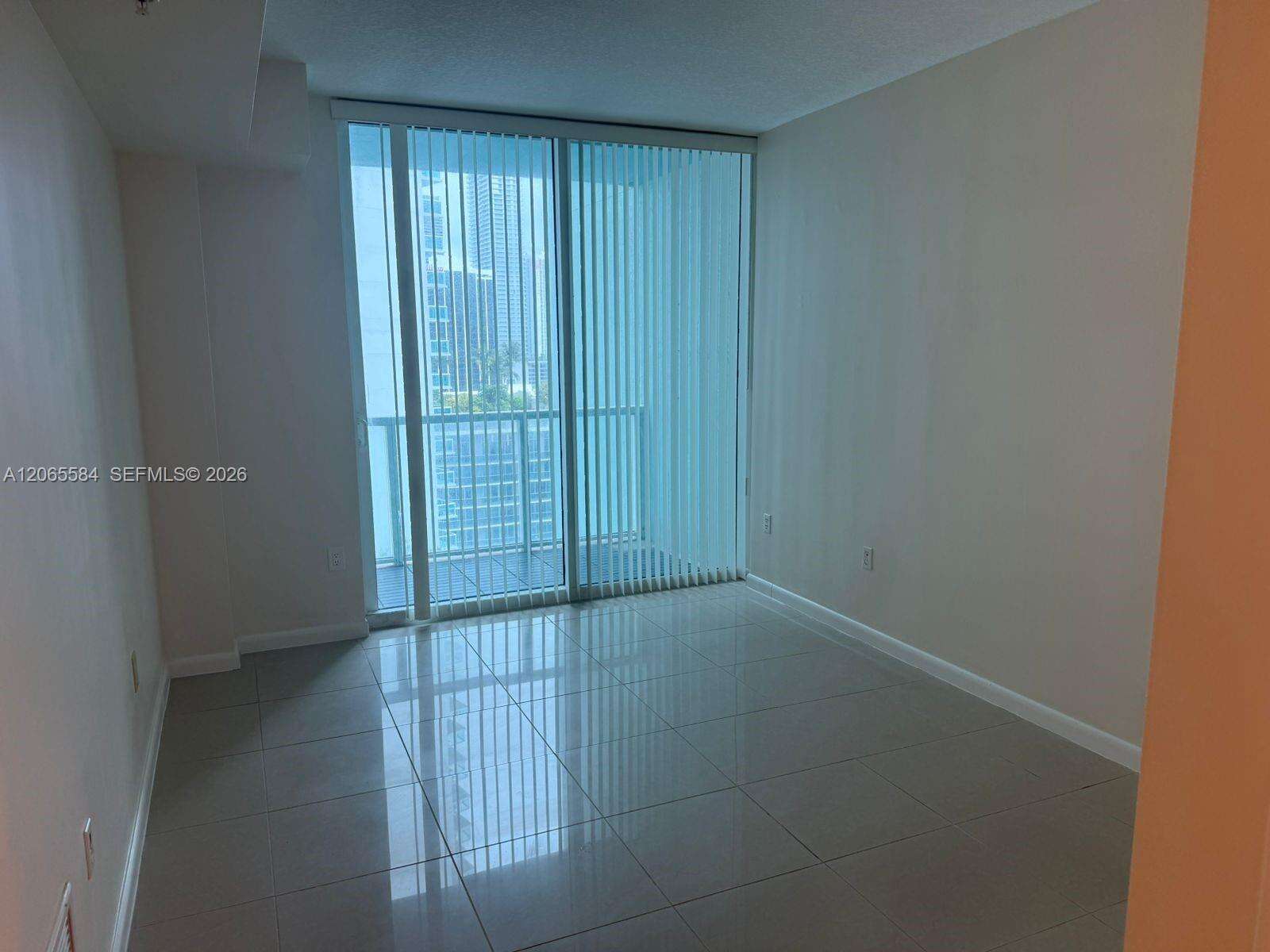 Quantum on the bay Unit #1707 | Picture 10