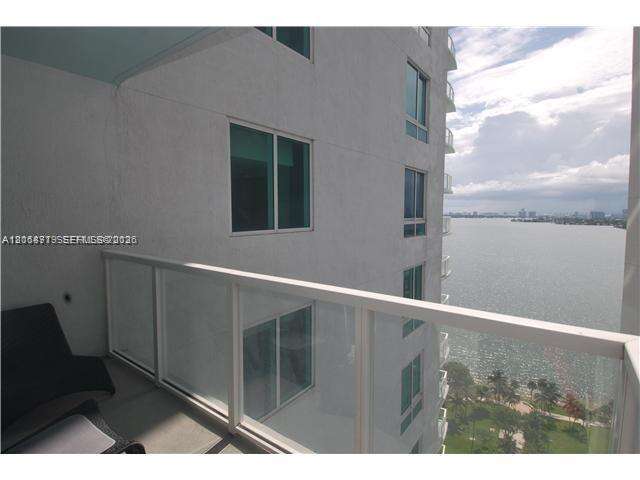 Quantum on the bay Unit #2405 | Picture 2