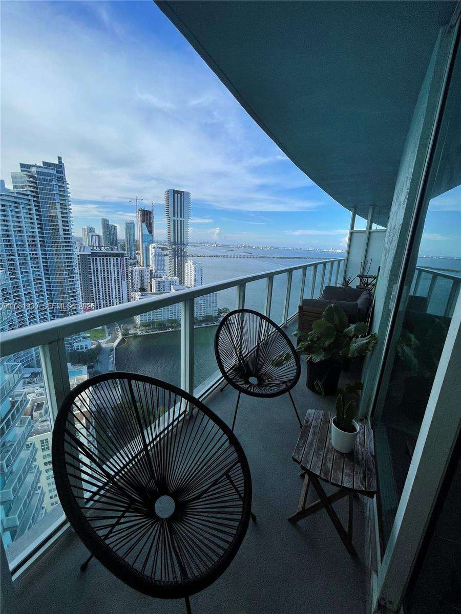 Quantum on the bay Unit #3608 | Picture 1