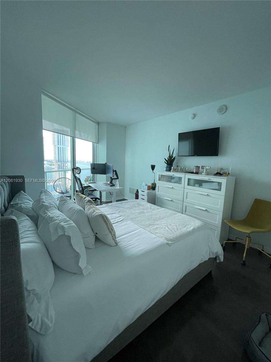 Quantum on the bay Unit #3608 | Picture 7