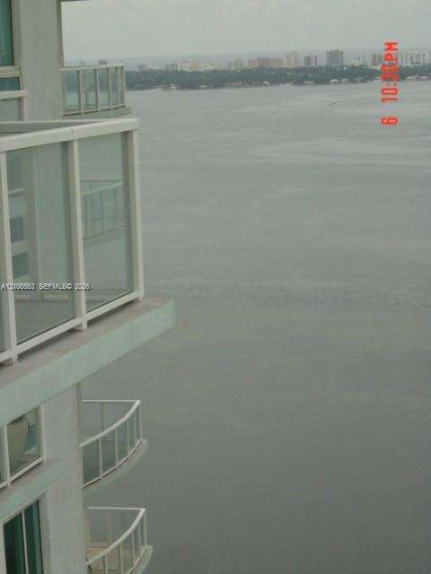Quantum on the bay Unit #3409 | Picture 4